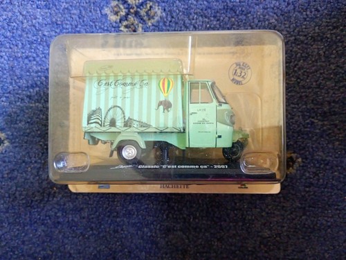 Scale diecast model of a - 1:32,