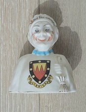 Rare crested ware suffragette votes for women double sided bust swan china