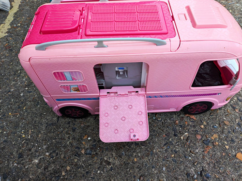 Barbie pink camper van - camper, vehicle