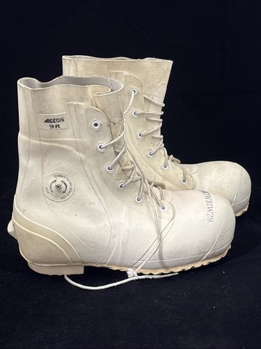 Acton military extreme cold - military,