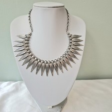 Feather Fringe Effect Silver Tone  Costume Jewellery Statement Necklace