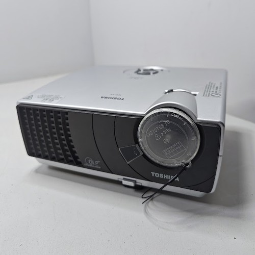 Toshiba tdp dlp - projector,