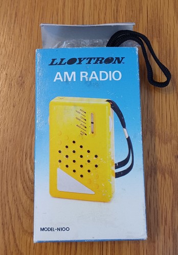 Vintage lloytron portable - lloytron,