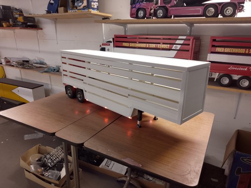 Tamiya livestock trailer - livestock,
