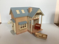 Sylvanian Families Riverside Lodge