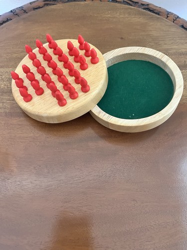 Natural wooden solitaire game - wooden,