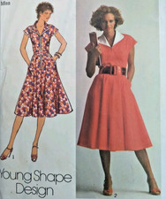 Vintage 1970s Style 1538 Dress