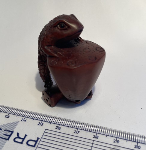 Netsuke japanese boxwood - netsuke, frog