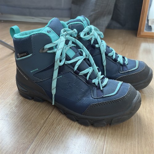 Used quechua waterproof - used,
