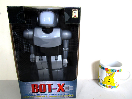Bot walking dancing battery - bot-x,