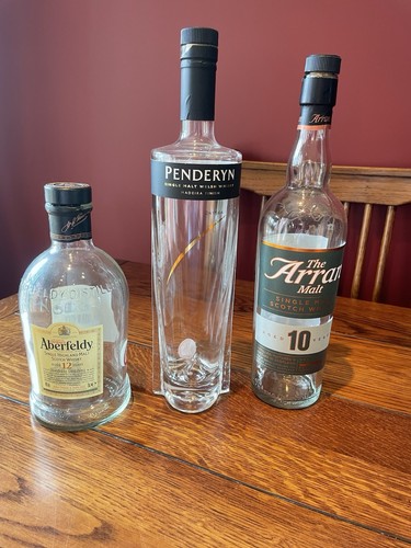 Collection empty bottles - of, 3