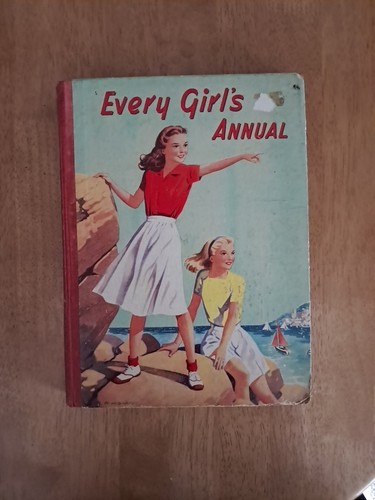 Books girls annuals - girls, job