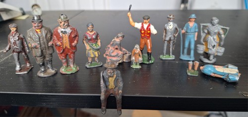 Vintage lead figures some - vintage,
