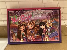Bratz Mall Crawl The Stylin' Shopping Board Game MGA Bratz Dolls