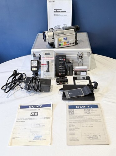 Sony handycam dcr trv900e - dcr-,