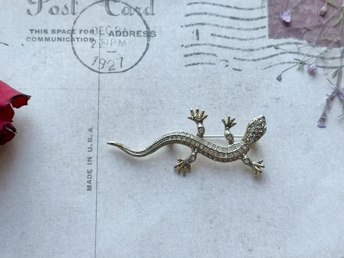 Vintage gecko brooch - vintage,