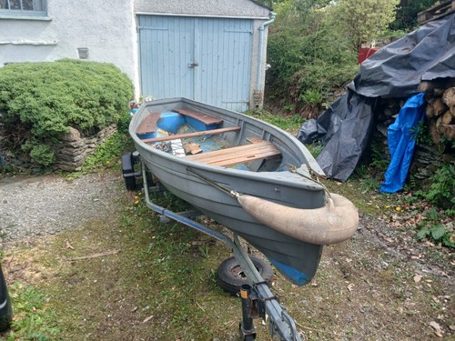 Rowing boat 20ft fishing - rowing,