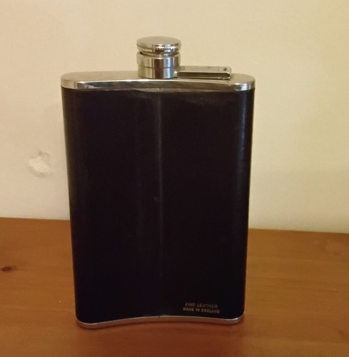 Black tan leather hip flask - black,