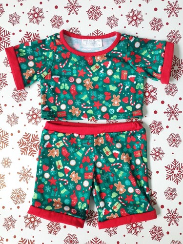 Build bear green christmas - a,