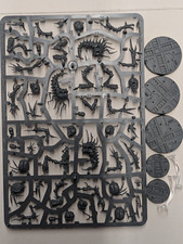 5x Malstrain Genestealer