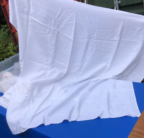 Table cloth vintage 52 x - vintage., 52"