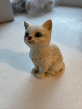 Vintage Royal Doulton  White