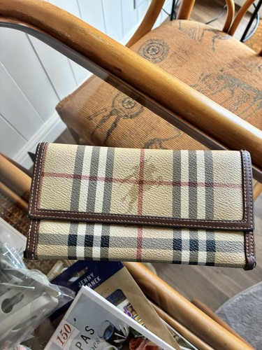 Designer burberry ladies purse - designer,