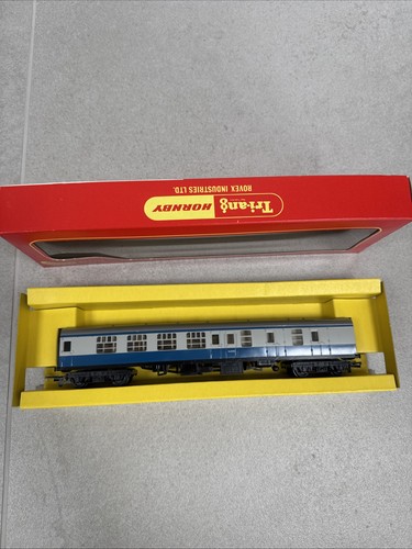 Hornby 728 brake 2nd coach - hornby,