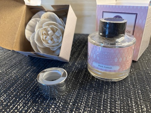 Scentsy pink cotton - scentsy, fragrance