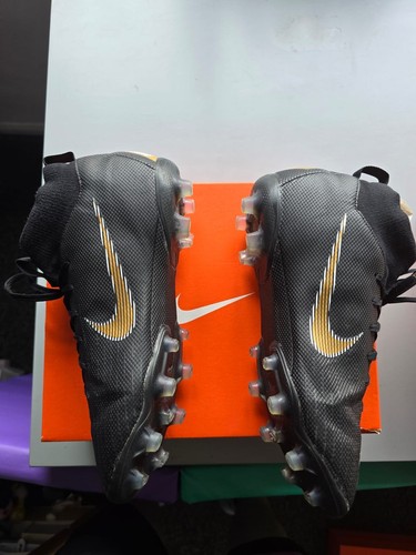 Nike murcurial football boots - nike,