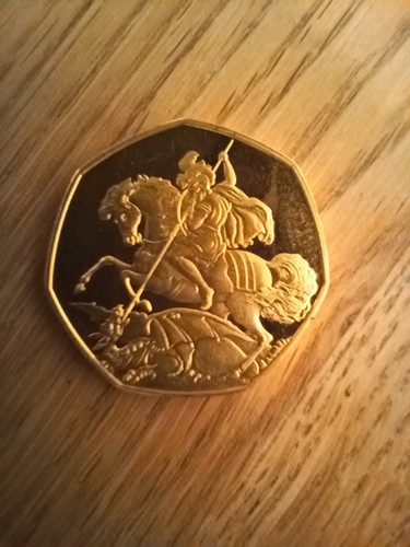 George and dragon - 50p, size