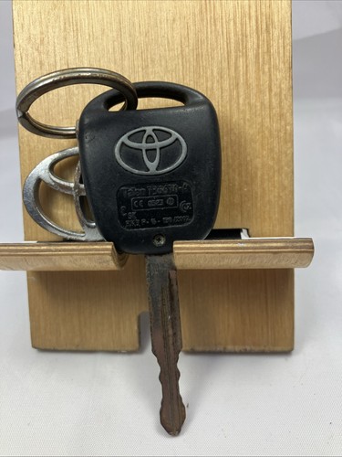 Toyota car key fob - car,