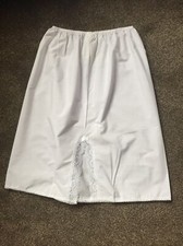LADIES HALF SLIP POLY COTTON WHITE 10-12 EX PEACOCKS 24” LONG
