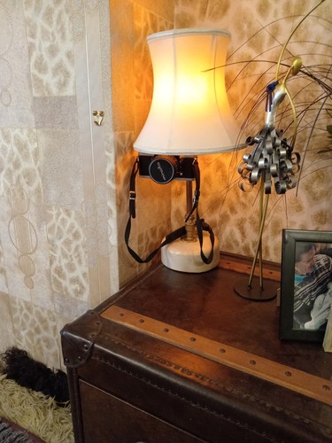 Table lamp with pine - table,