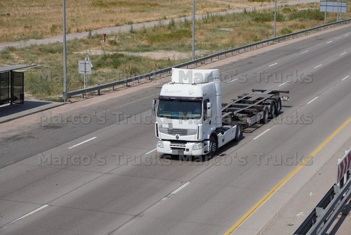 Truck photo renault - truck,