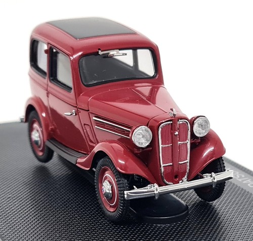 Ebbro datsun 17 sedan - -,