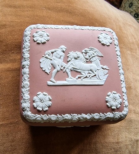Rare wedgwood terracotta - rare,