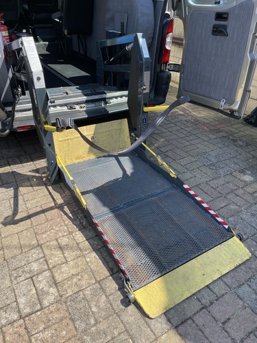 Ricon wheelchair lift 350kg - ricon,