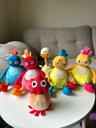 Cebeebies twirlywoo soft toy - cebeebies,