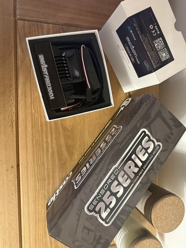 Brand new brushless - 1/5,