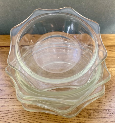 Vintage pyrex jaj scalloped - vintage,