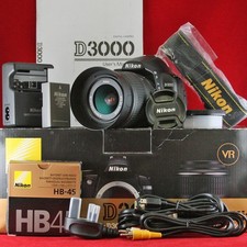 **NIKON D3000 + 18-55mm VR |