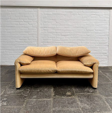 Maralunga Two-seater in Corn