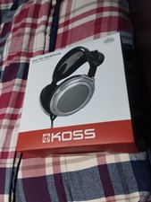 KOSS UR40 Over Ear Headphones - 3.5mm