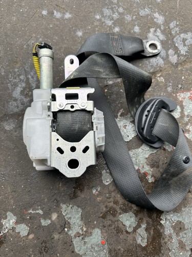 Toyota avensis seat - seat, front