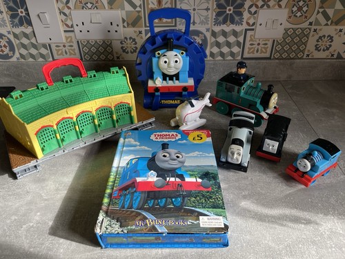 Thomas the tank and friends - thomas,