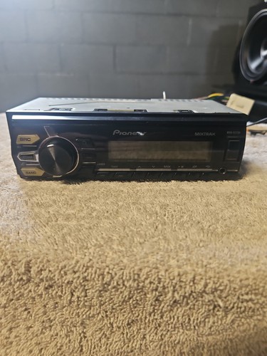 Pioneer car stereo - stereo, model