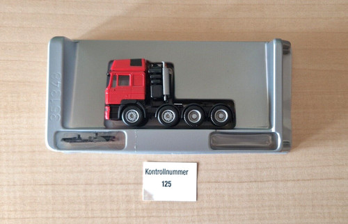 Herpa exclusive man f2000 red - exclusive,
