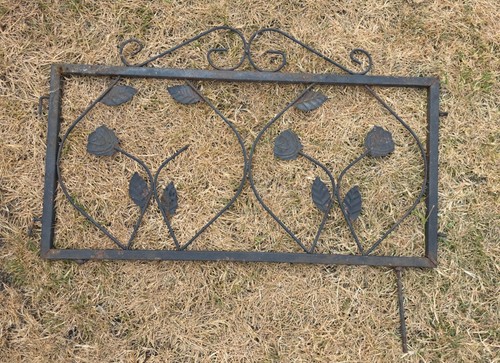 Metal garden fence - x,