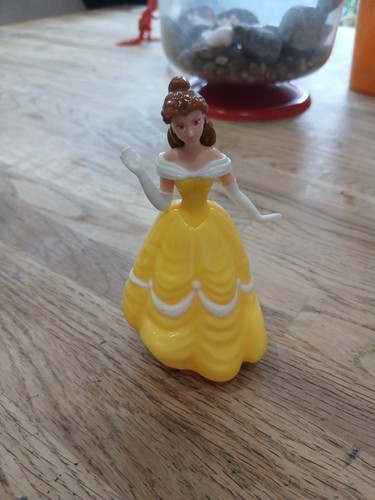 Disney princess belle - princess, belle,cake